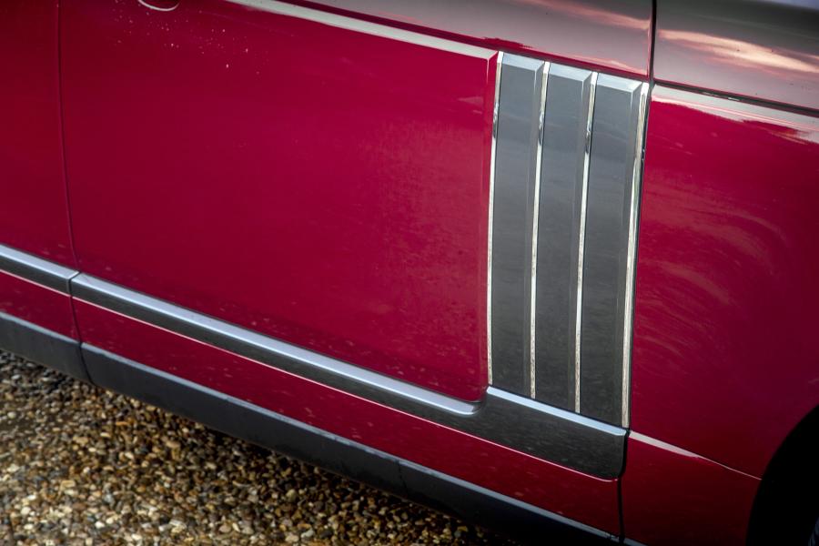 Детали экстерьера Land Rover Range Rover SVAutobiography Dynamic 2016 года  (UK) (фото 22 из 35)